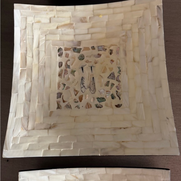 Asian mosaic style decor plates with eggshell or mother of pearl inlay - Picture 6 of 9